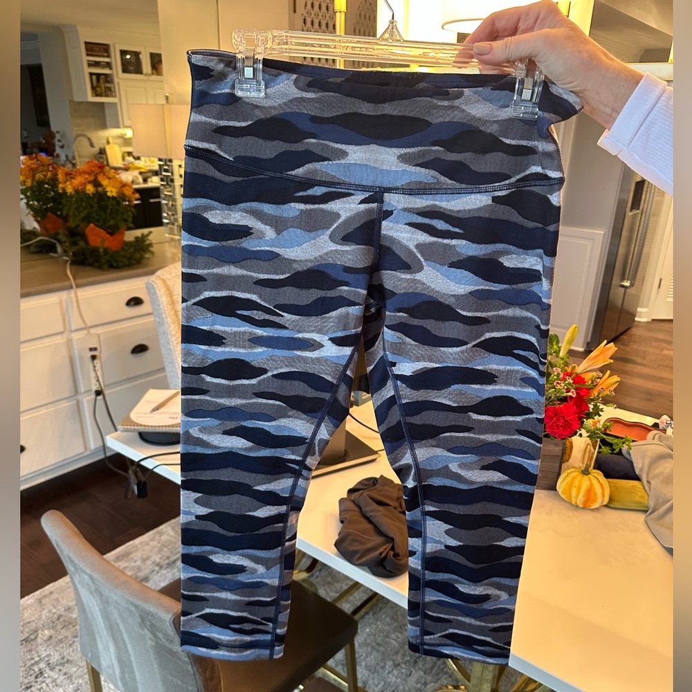 Lululemon print leggings